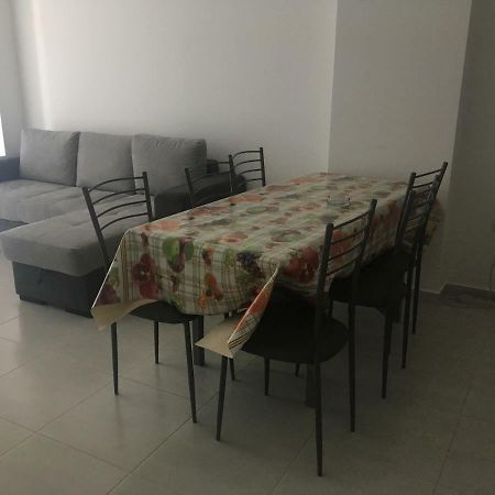 Bruka Apartaments Shëngjin Esterno foto
