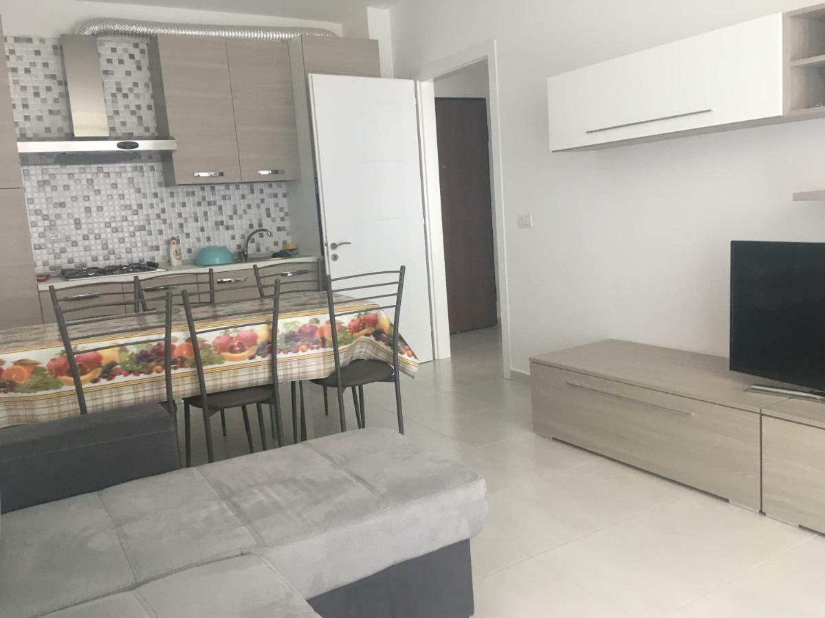 Bruka Apartaments Shëngjin Esterno foto