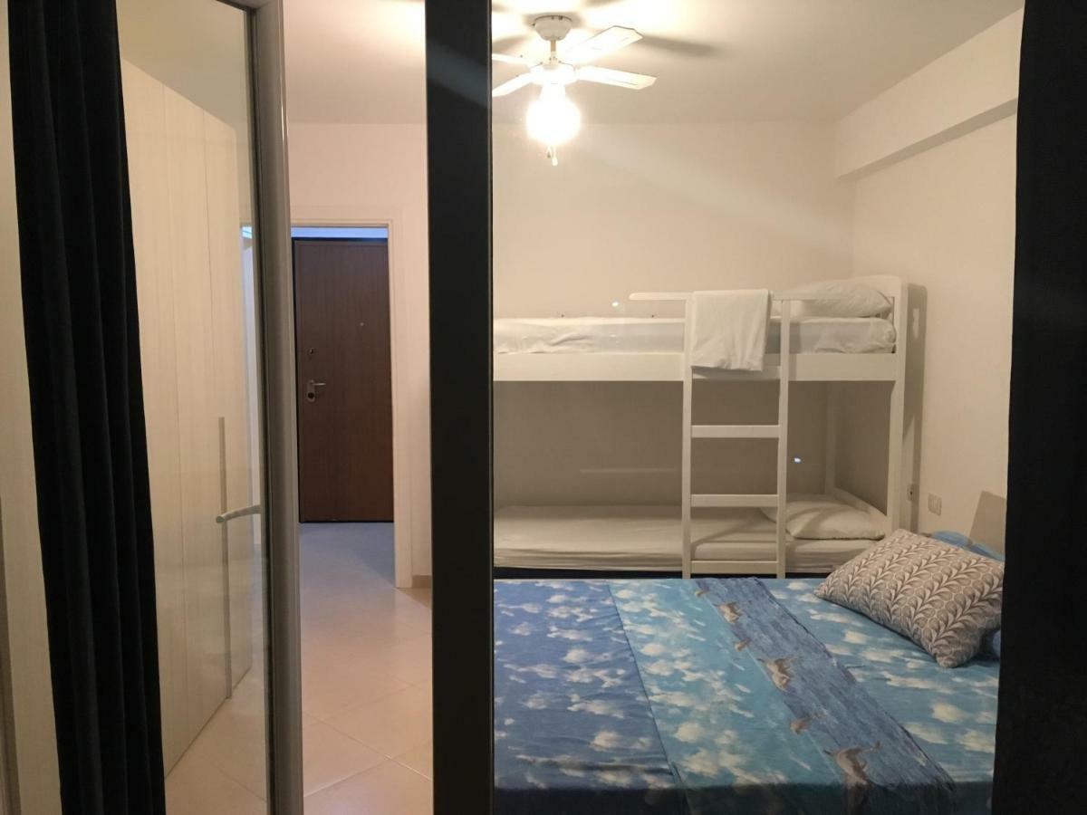 Bruka Apartaments Shëngjin Esterno foto